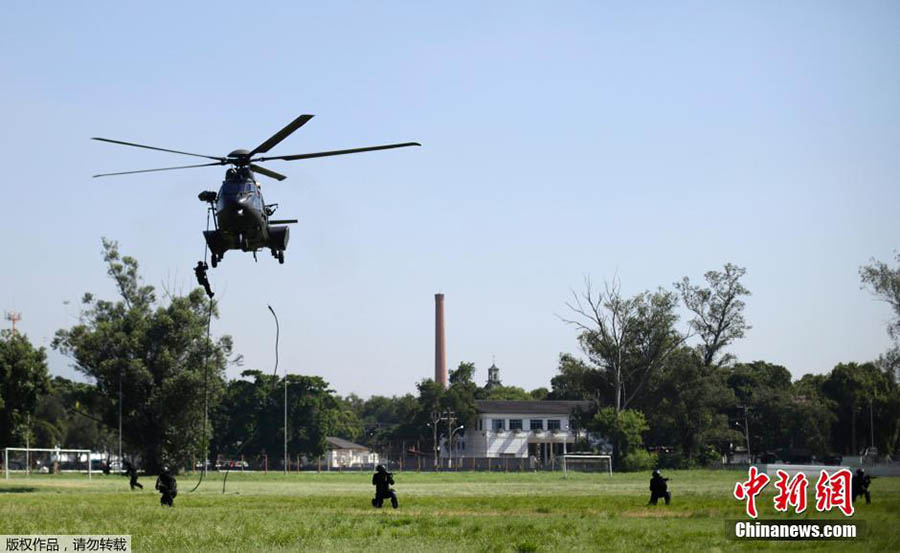Polícia brasileira faz treinamento para elevar a capacidade de seguran?a no Rio 2016