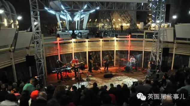 Mina de sal de milhares de anos torna-se parque de divers?es na Roménia