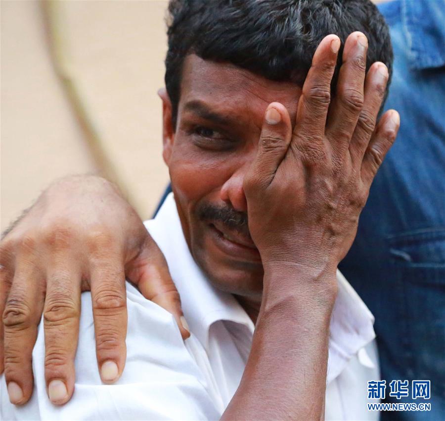 Número de mortos causados por incêndio na índia sobe para 110