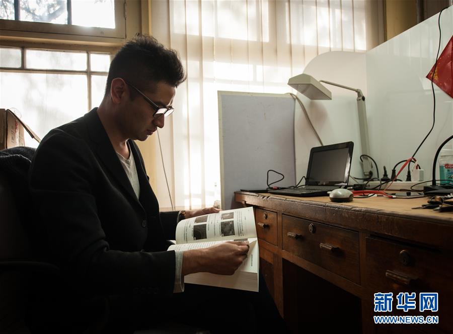 Técnico de relógios testemunha ciclo de gera??es na Cidade Proibida