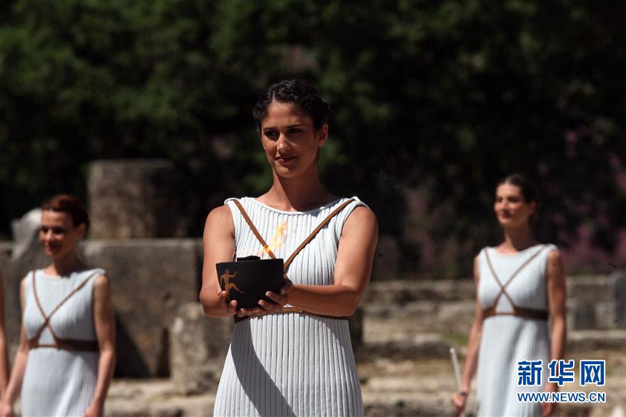 Realizado ensaio de cerim?nia do acender da chama olímpica