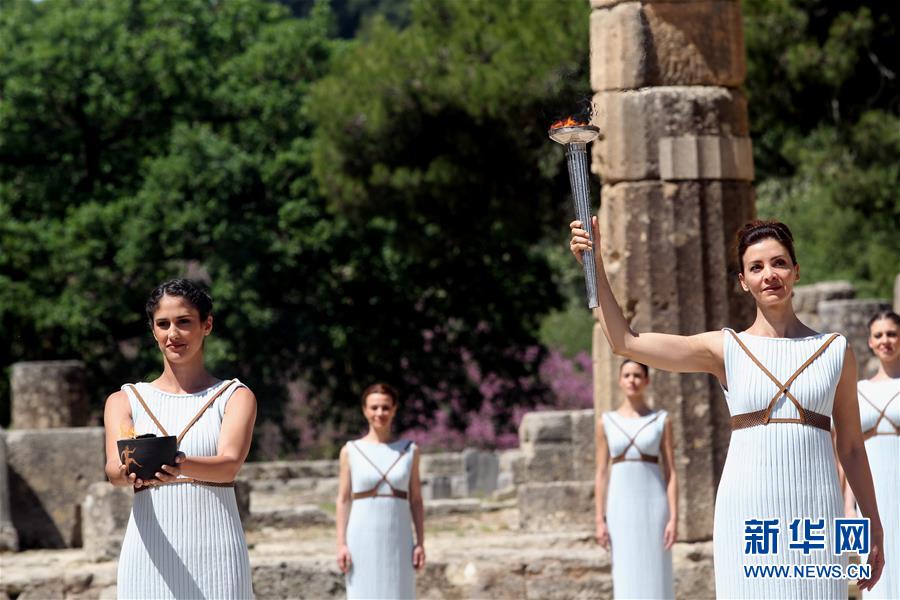 Realizado ensaio de cerim?nia do acender da chama olímpica