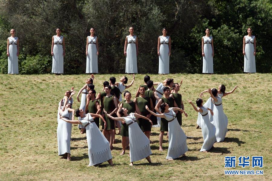 Realizado ensaio de cerim?nia do acender da chama olímpica
