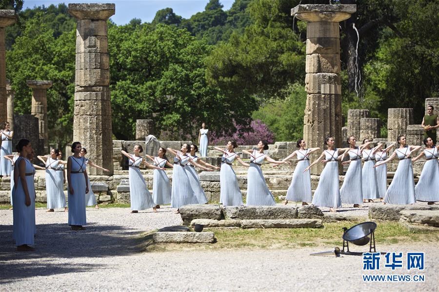 Realizado ensaio de cerim?nia do acender da chama olímpica