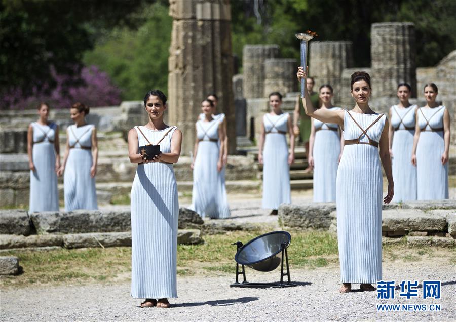 Realizado ensaio de cerim?nia do acender da chama olímpica