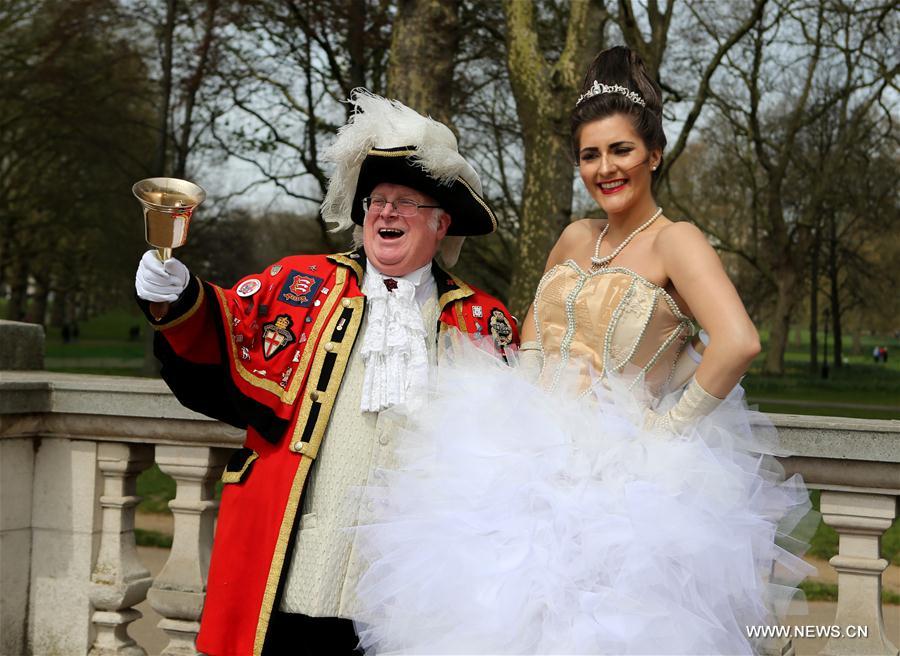 90o aniversário da rainha britanica Elizabeth II celebrado em Londres