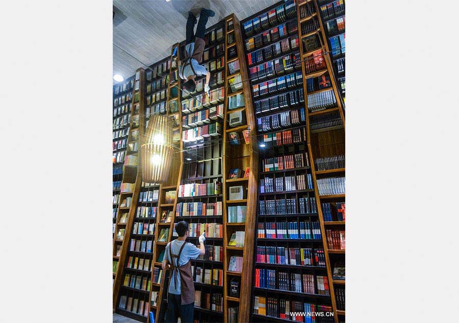 “Livraria mais bonita” da China abre nova loja em Hangzhou