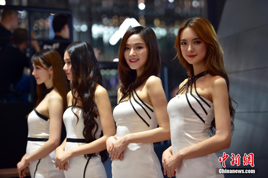 Modelos da Exposi??o Internacional de Automóveis de Beijing