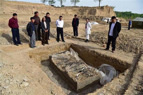 Descobertos caix?es de 3 mil anos no centro da China