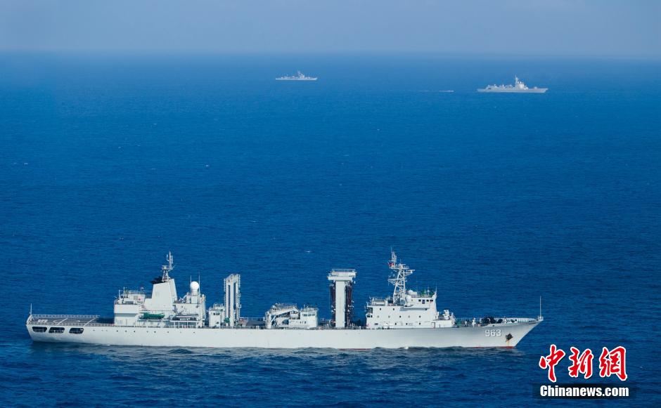 Marinha chinesa realiza exercício de resposta à circunstancias especias no MSC