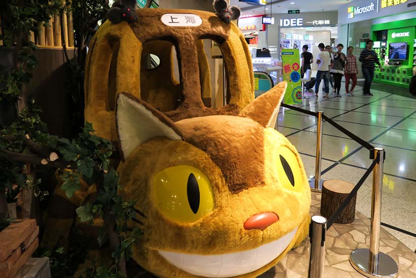 Loja do realizador japonês Miyazaki faz sucesso em Shanghai