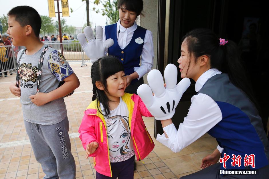 Disneylandia Shanghai realiza ensaio de abertura