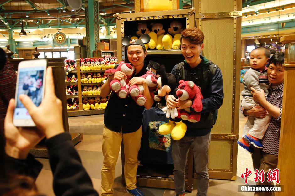 Disneylandia Shanghai realiza ensaio de abertura