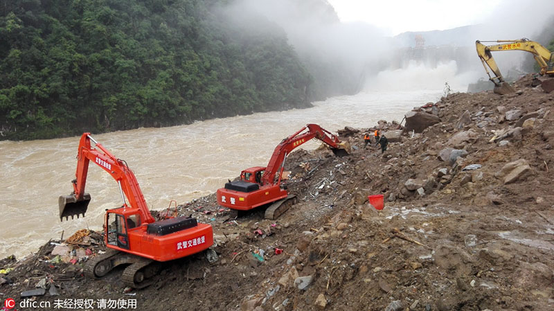 Deslizamento de terra no sudeste da China deixa 34 mortos e quatro desaparecidos