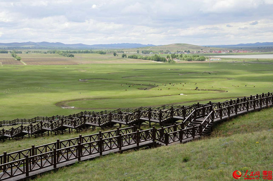 Rodovia de Hebei envolta em paisagens sublimes come?a a cobrar ingressos de entrada