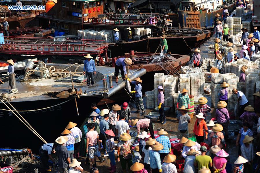 Inicia a proibi??o anual de pescas no Mar do Sul da China