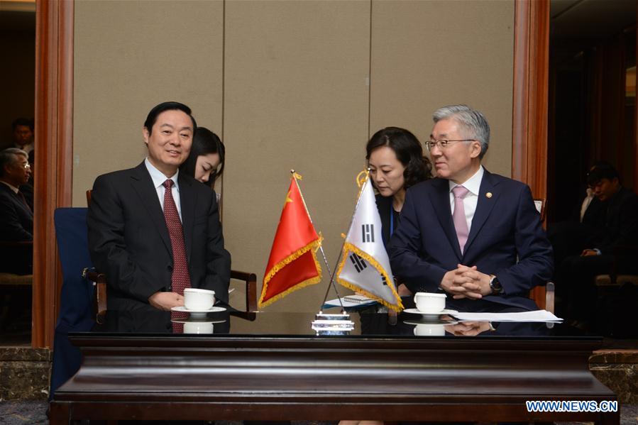 China e Coreia do Sul v?o promover a confian?a mútua e ampliar a coopera??o