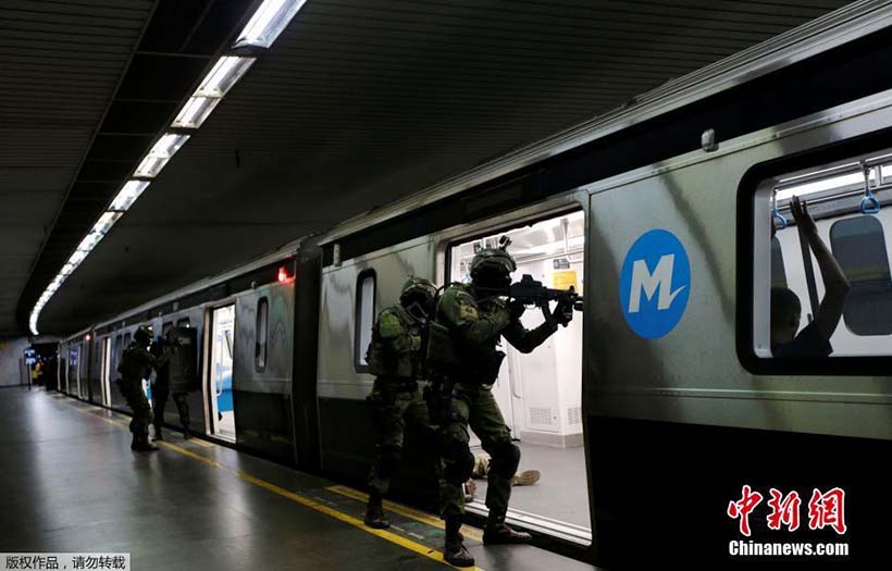 BOPE e for?as francesas realizam treinamento antiterrorismo