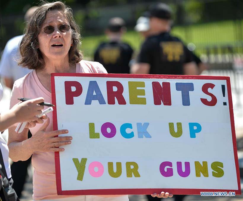 Americanos pedem por legisla??o de controle de armas em Washington