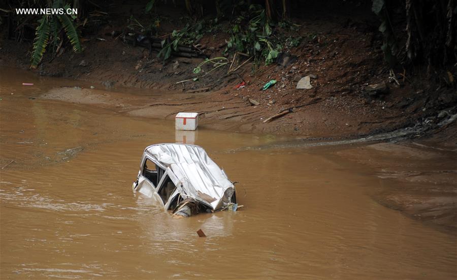 Chuva pesada deixa um morto e outro desaparecido no sul da China