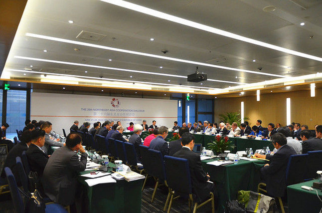 Enviado nuclear da China pede retomada das conversa??es entre seis partes