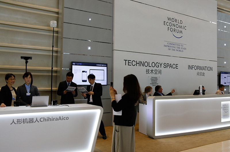 O Fórum de Davos de ver?o 2016 é inaugurado em Tianjin