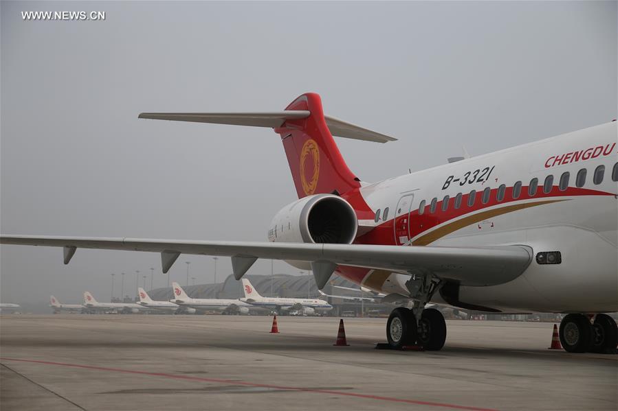 Primeiro jato regional da China come?a a operar