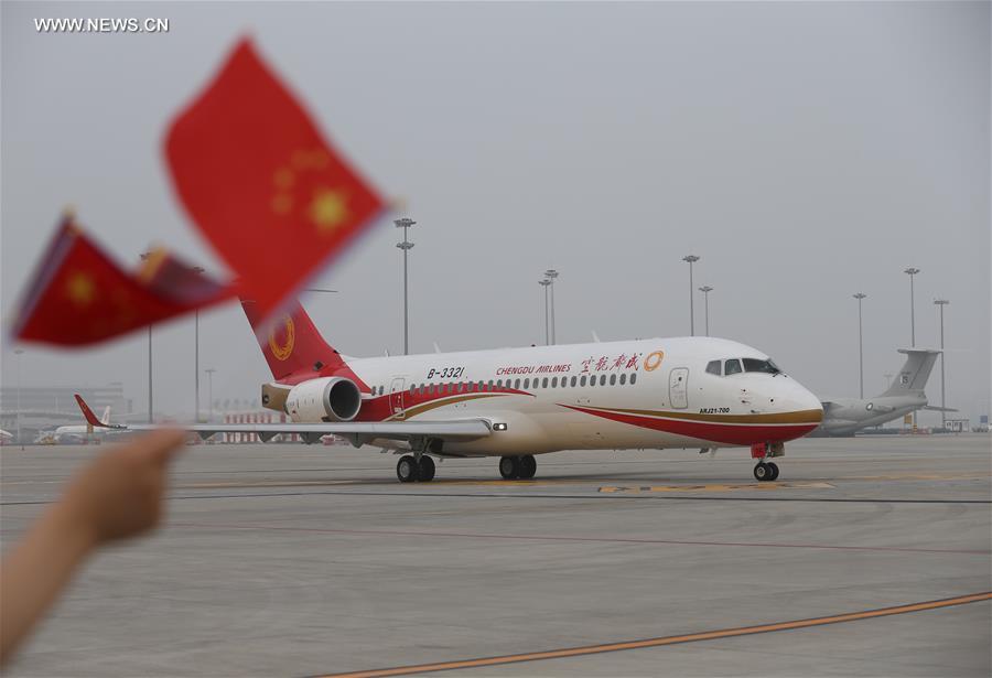 Primeiro jato regional da China come?a a operar