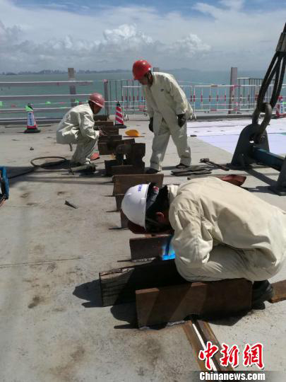 Megaprojeto: Ponte Hong Kong -Zhuhai-Macau come?a fase de conclus?o