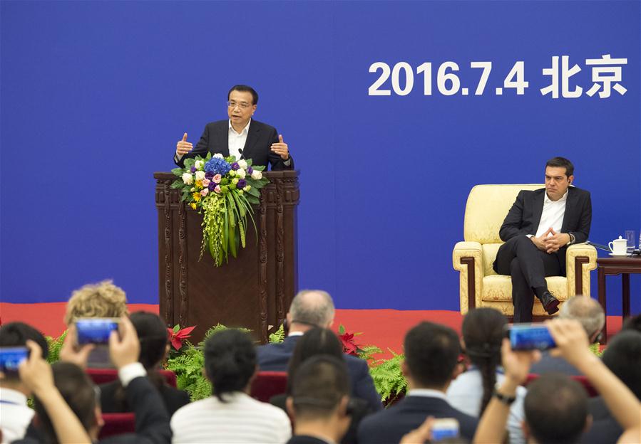 China está comprometida a resolver disputas marítimas através de diálogo, diz premiê