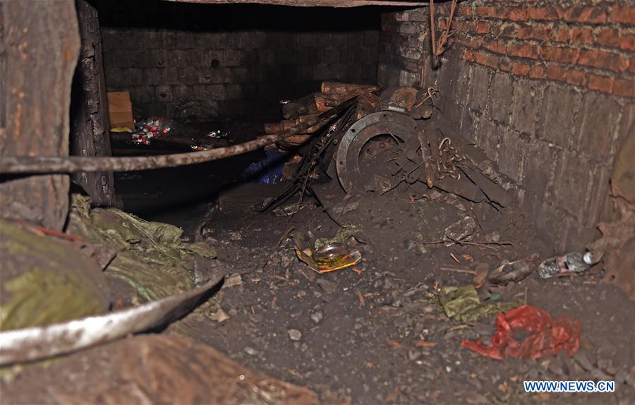 Incêndio em mina de carv?o aprisiona 13 mineiros no nordeste da China