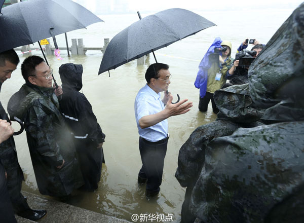 Primeiro-ministro chinês visita regi?es inundadas