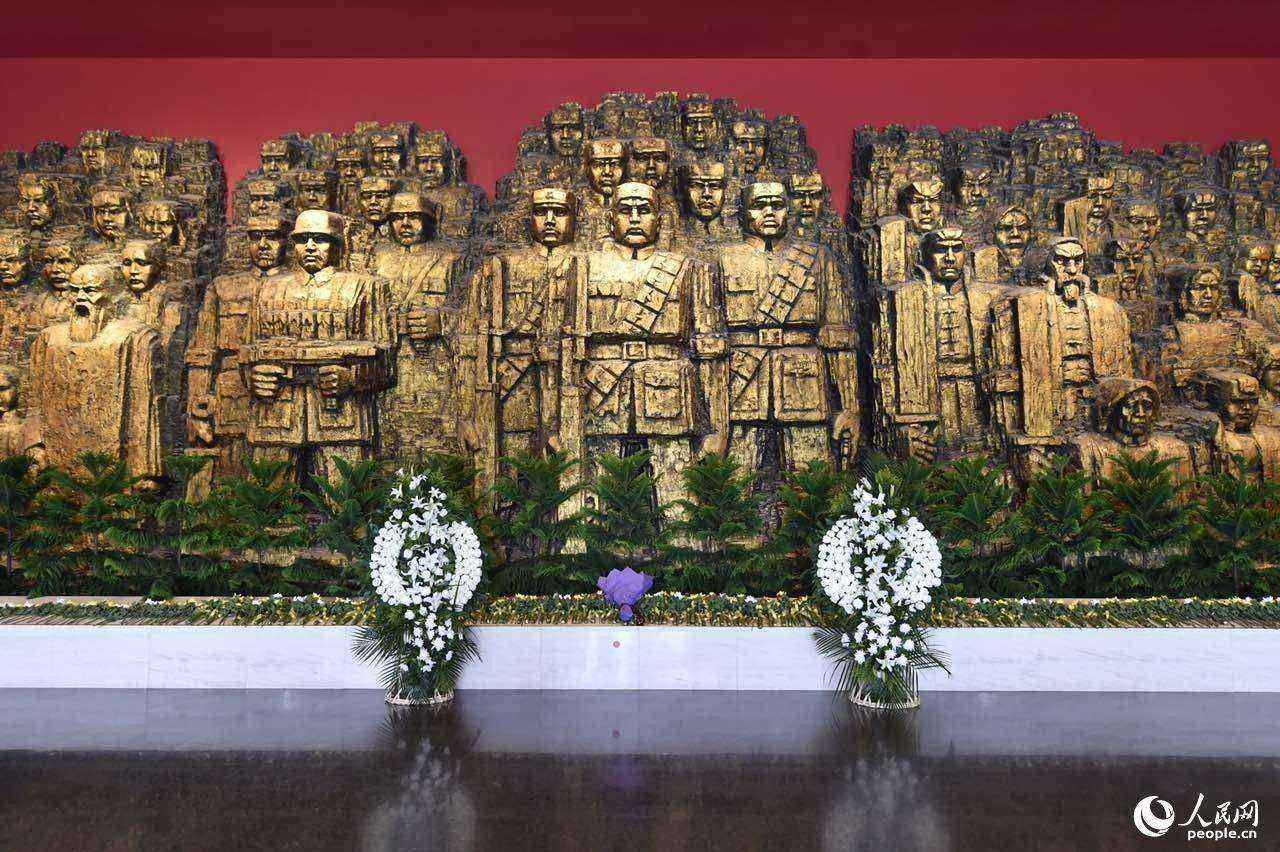 Visitantes acorrem ao museu memorial em homenagem ao 79o aniversário do Incidente da Ponte Marco Polo