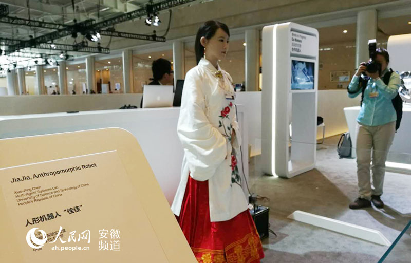 Relatório: China mantém posi??o cimeira como maior mercado de rob?s do mundo