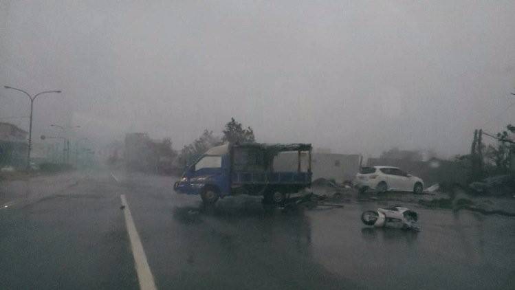 Tuf?o Nepartak atinge leste de Taiwan