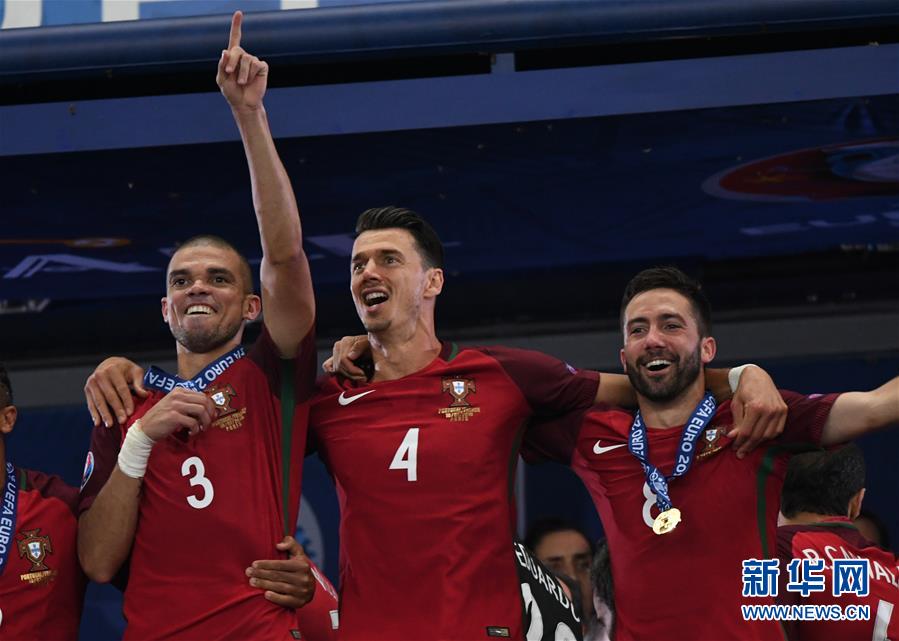 Portugal sagra-se campe?o europeu pela primeira vez na história