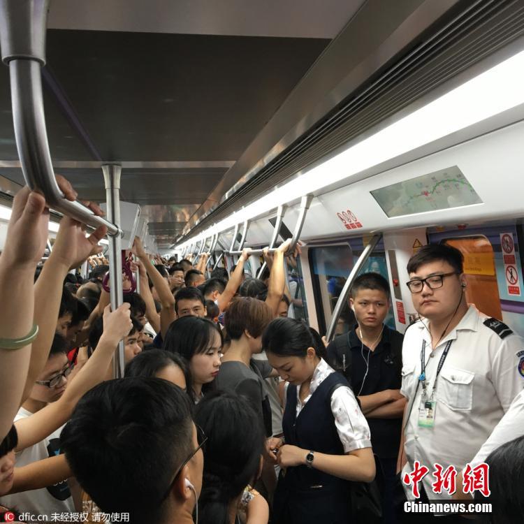 Metr? de Shenzhen: classes executiva e econ?mica causam burburinho entre os habitantes