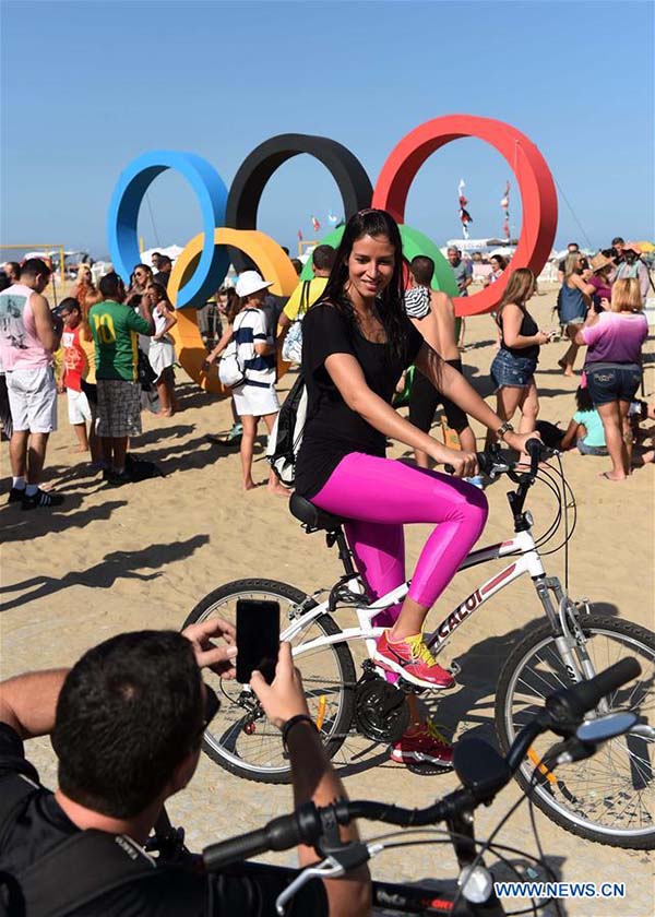 Estrutura de Anéis Olímpicos torna-se parte da paisagem do Rio de Janeiro