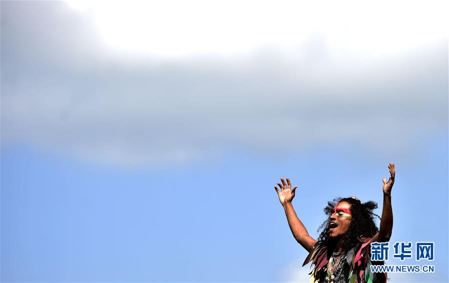 Vila Olímpica realiza cerim?nia de hasteamento das bandeiras