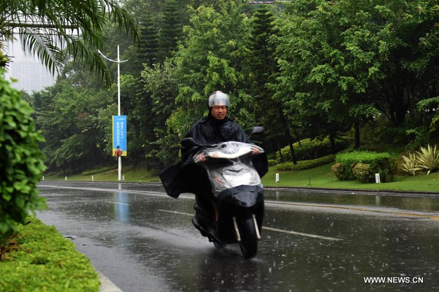 Tuf?o Nida continua a afetar sul da China