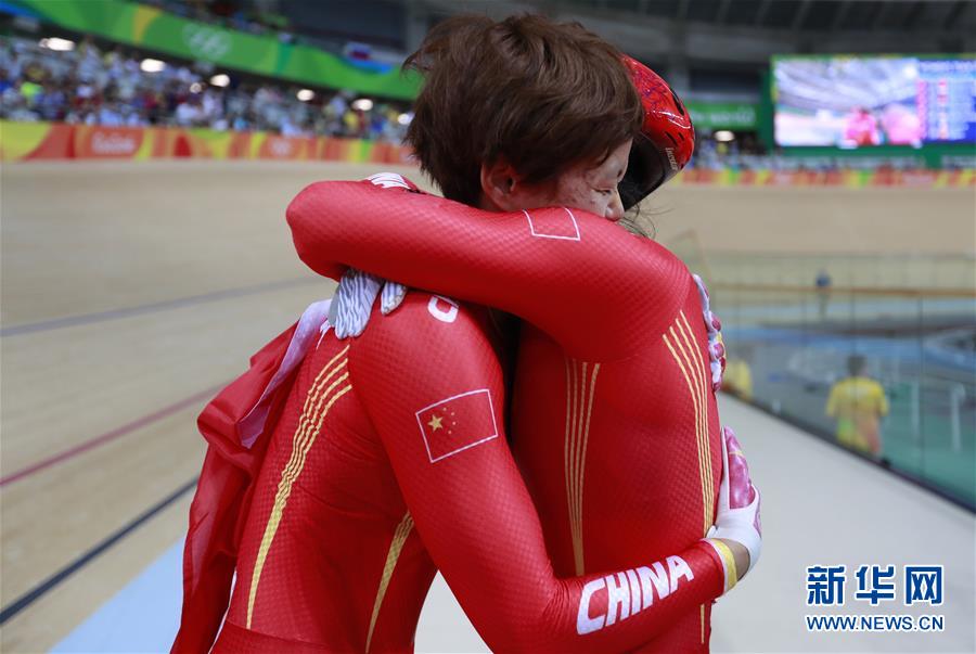 Dupla chinesa ganha ouro e estabelece recorde no ciclismo de pista