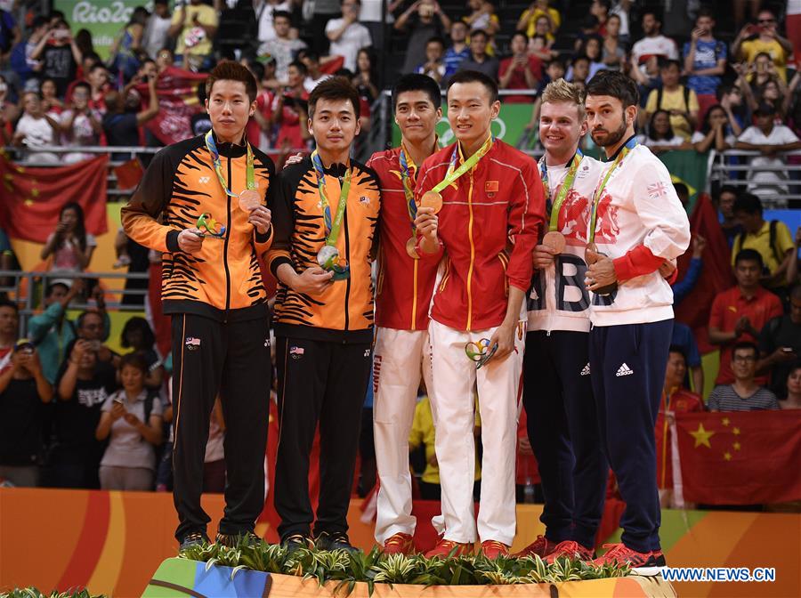 Rio 2016: China leva ouro nas duplas masculinas de badminton