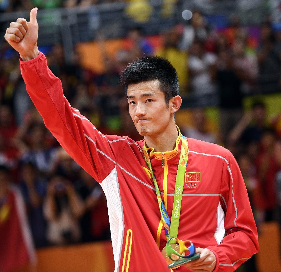 Chen Long consagra-se campe?o olímpico de badminton no Rio 2016