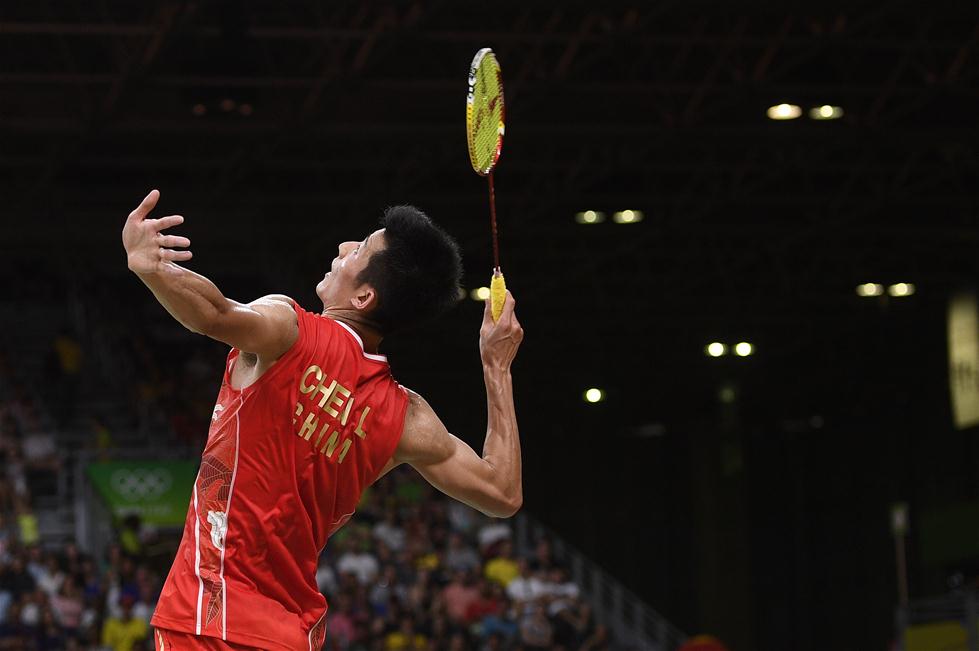 Chen Long consagra-se campe?o olímpico de badminton no Rio 2016