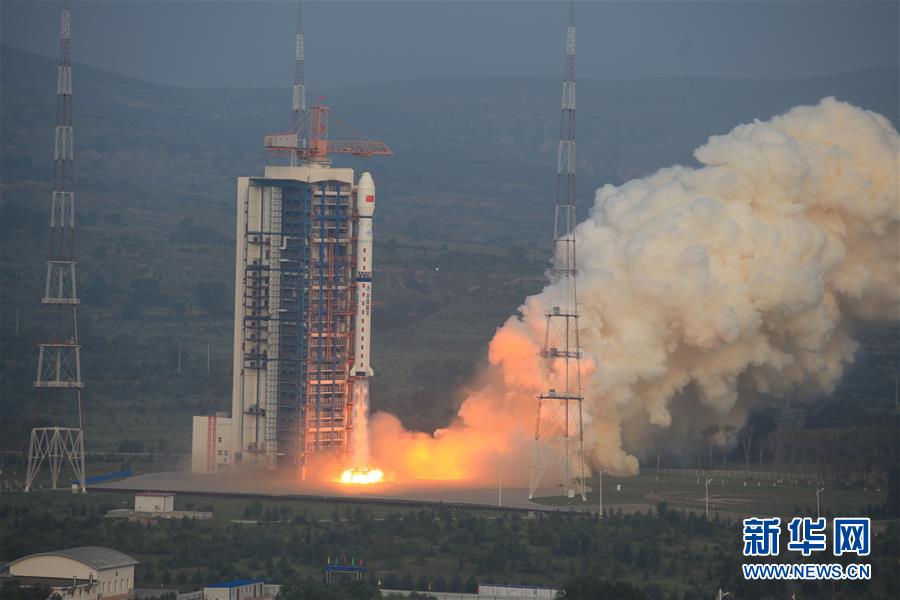 Satélite chinês de alta resolu??o envia primeiras imagens à Terra