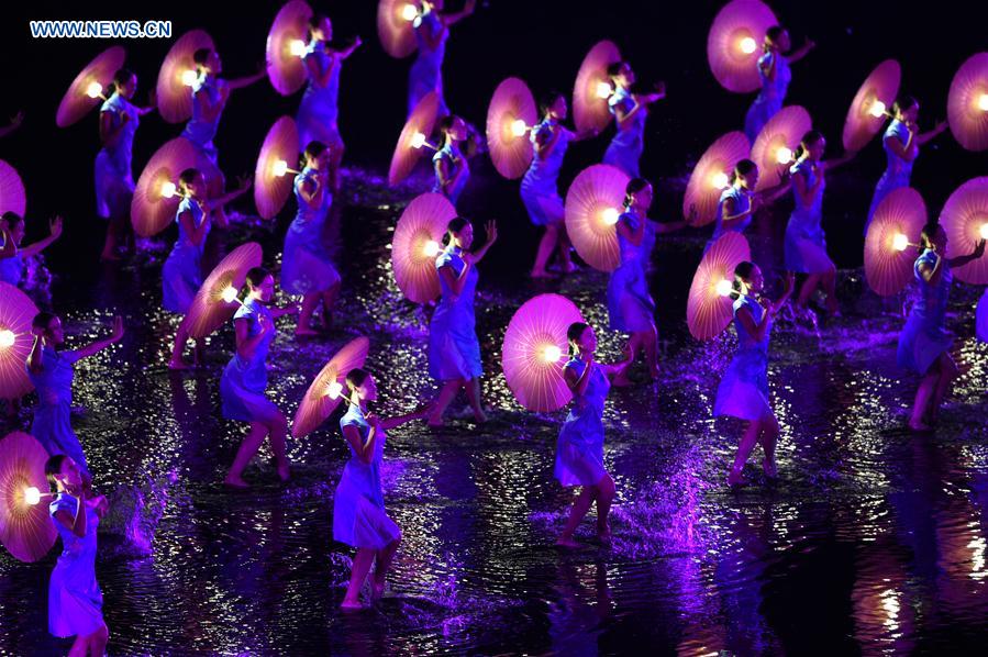 China dá as boas-vindas aos líderes do G20 com cerim?nia de abertura no Lago do Oeste