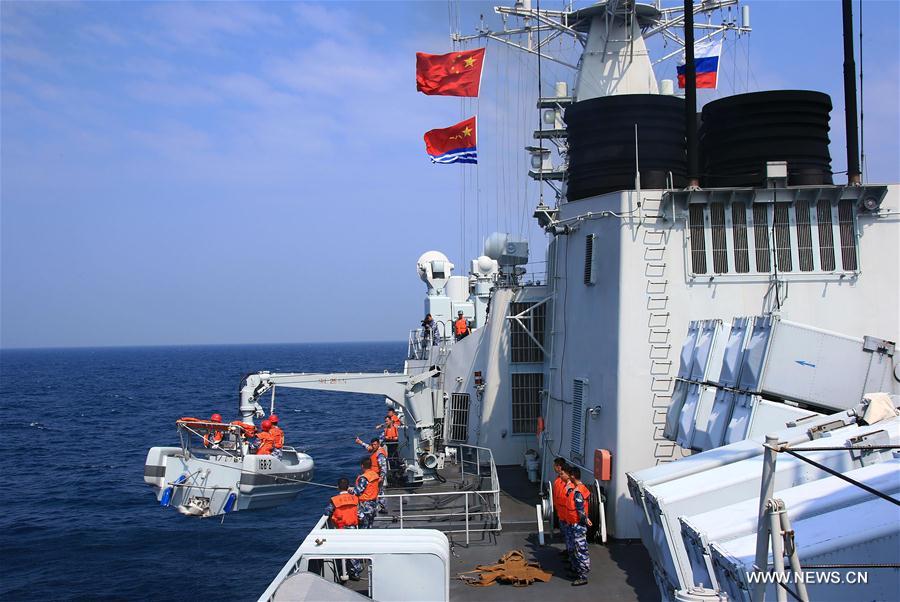 Exercício naval conjunto China-Rússia tem lugar no Mar do Sul da China
