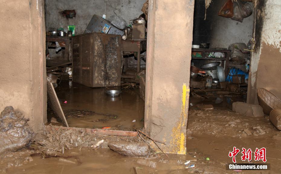 Chuvas fortes deixam 6 mortos e 11 desaparecidos em Sichuan