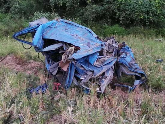 Explos?o em granja avícola deixa seis mortos no centro da China