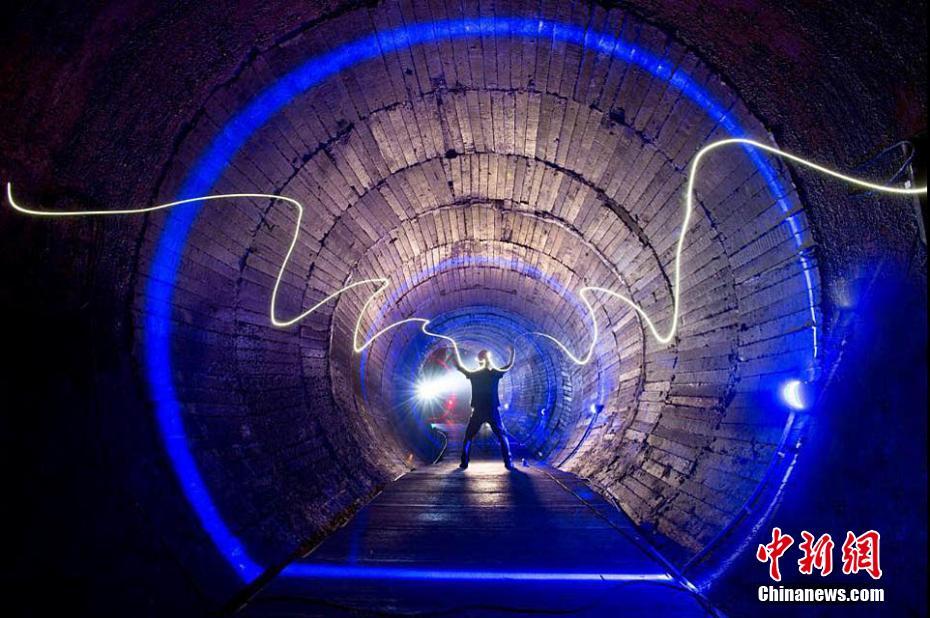 Local de produ??o subterraneo de armas nucleares recebe turistas após reforma em Chongqing